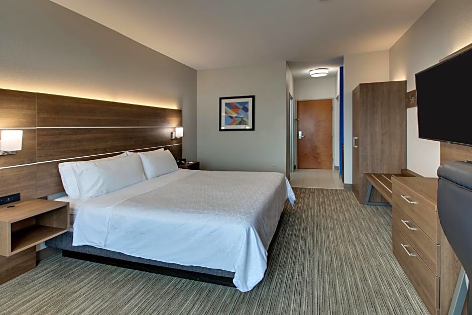 Holiday Inn Express Hotel & Suites Waukegan/Gurnee