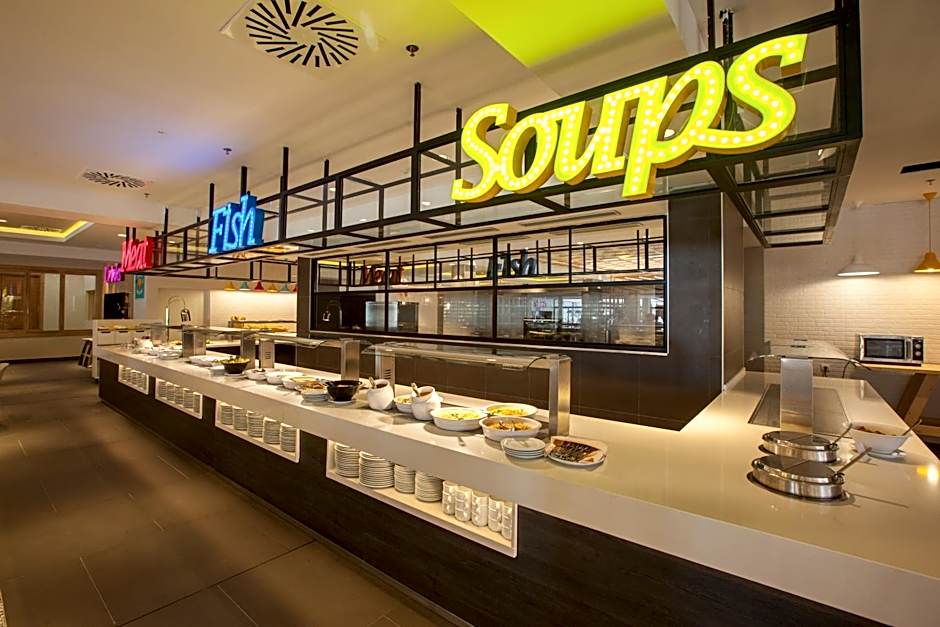 Abora Continental by Lopesan Hotels