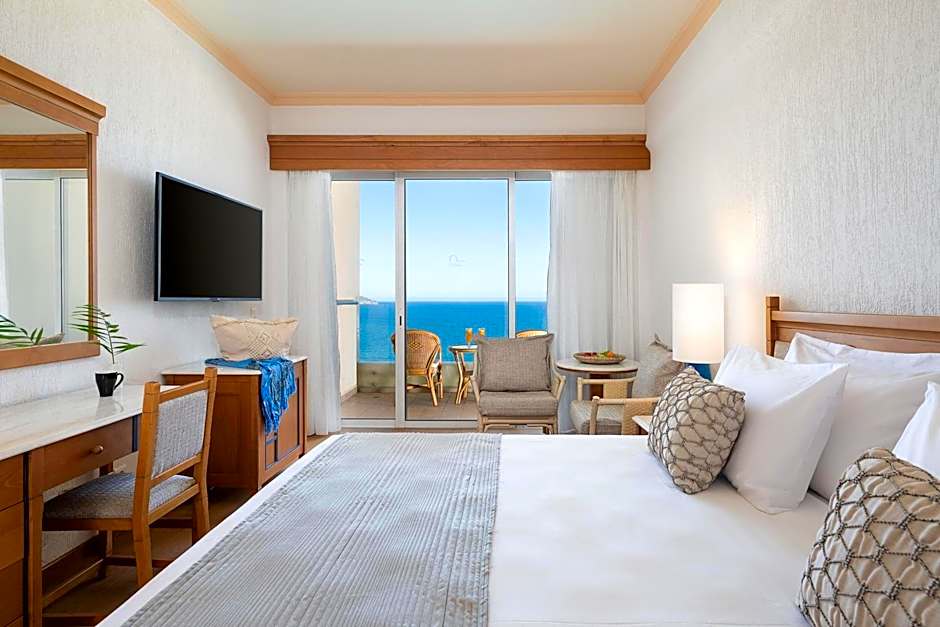 Photo 1 of 1 of Superior, Sea View