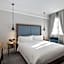 DoubleTree by Hilton Madrid - Prado
