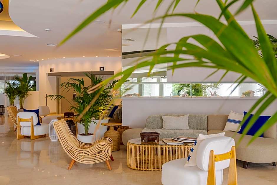 Pestana Delfim Beach & Golf Hotel