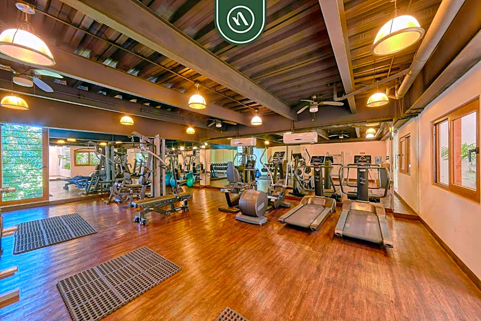 1 BR Condo - Amazing Sunsets Froom the Roof - Pool