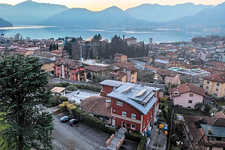 Lake Hotel di Pisogne