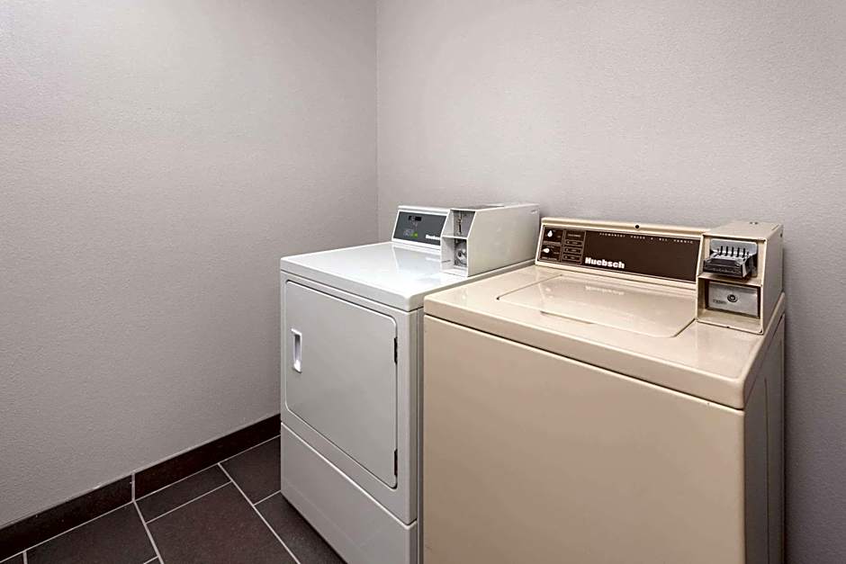 Microtel Inn & Suites By Wyndham Rapid City