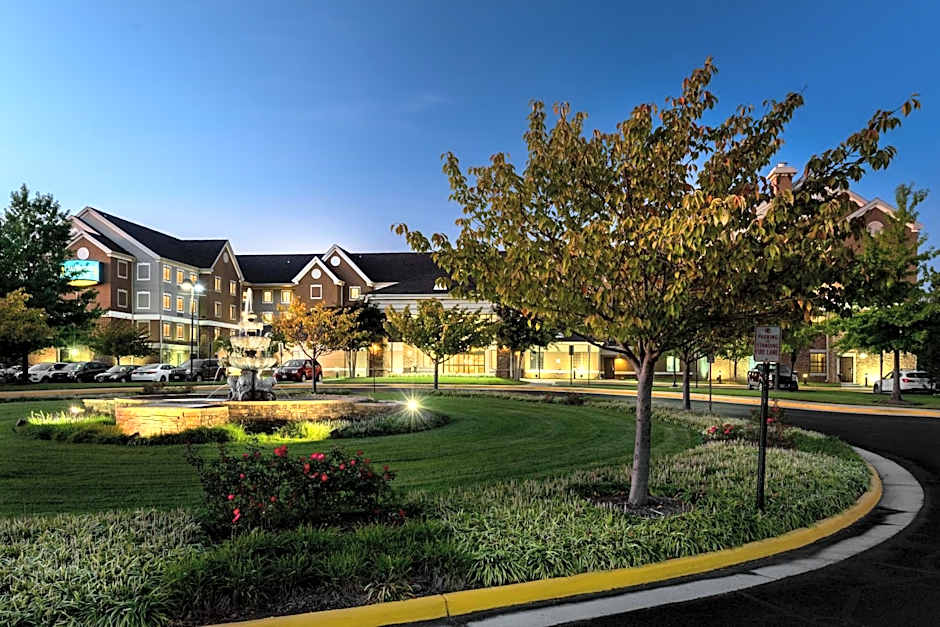 Staybridge Suites Chantilly Dulles Airport By IHG
