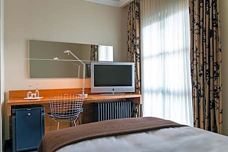 Economy Single Room