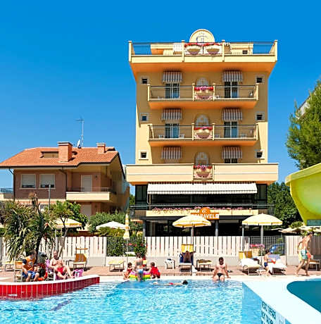 Hotel Caravel B&B