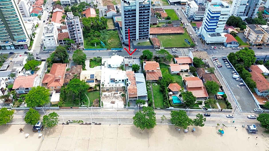 120m da praia no centro de Piçarras