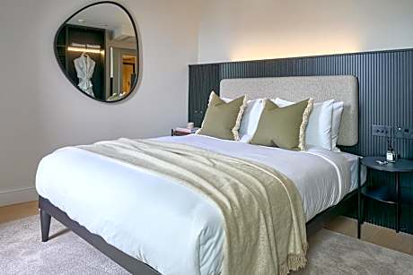 King Room with Balcony