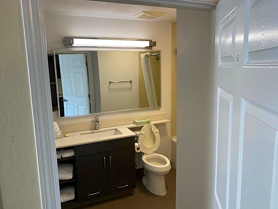 Candlewood Suites Hattiesburg