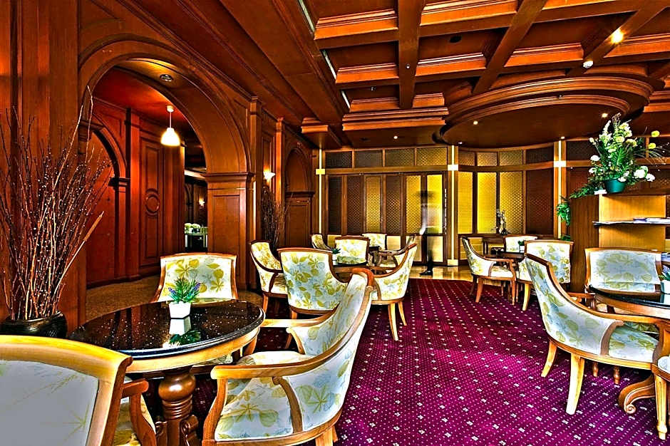 The Victory Executive Residences Bangkok