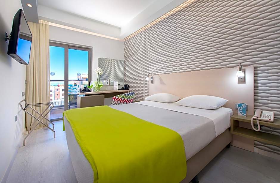 Semiramis City Hotel