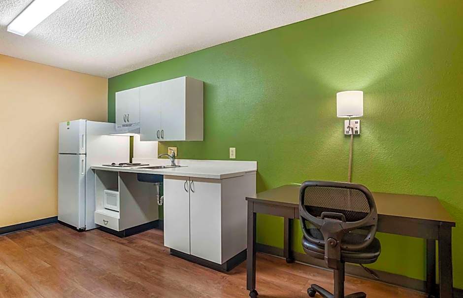 Extended Stay America Suites - Palm Springs - Airport