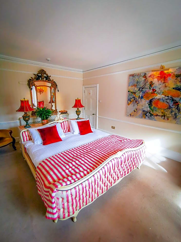 Cedar House Boutique B&B