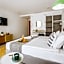 ibis Styles Golden Sands Roomer Hotel