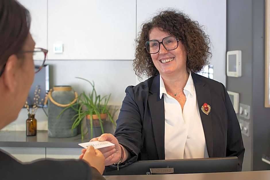 Brit Hotel Mâcon Centre Gare