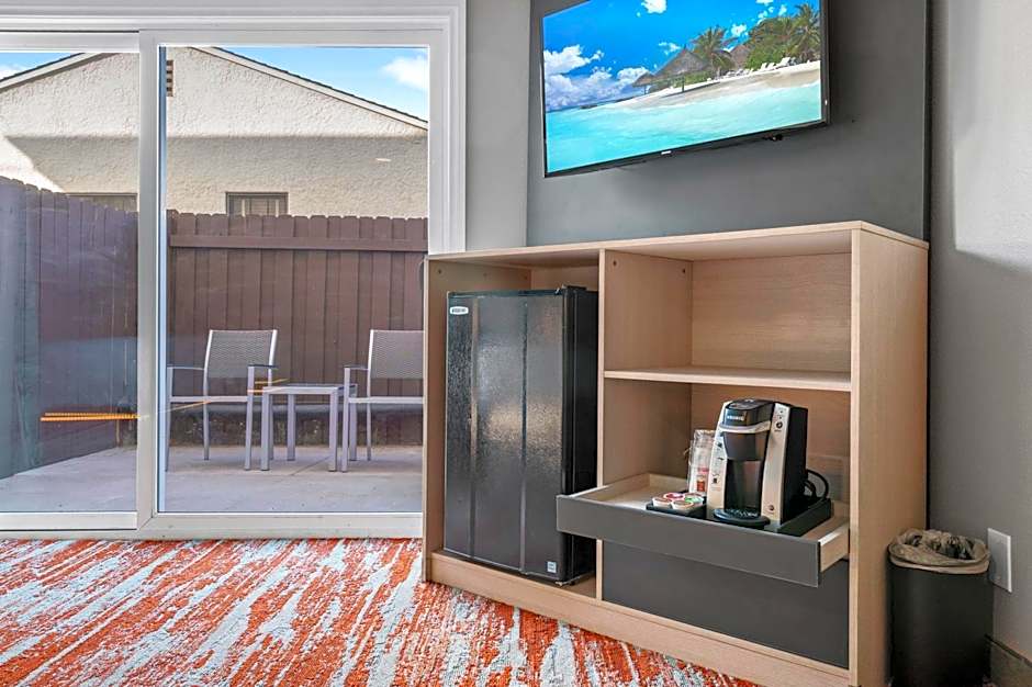 Avania Inn of Santa Barbara