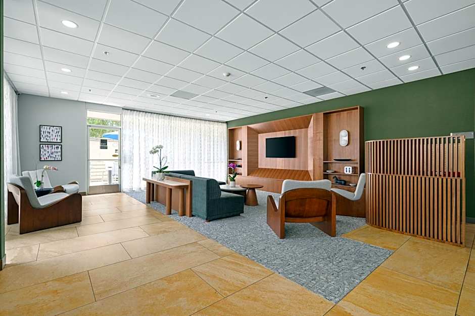 Gateway Hotel Santa Monica