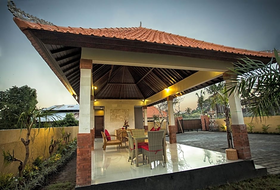 The Sawah Resort & Villa