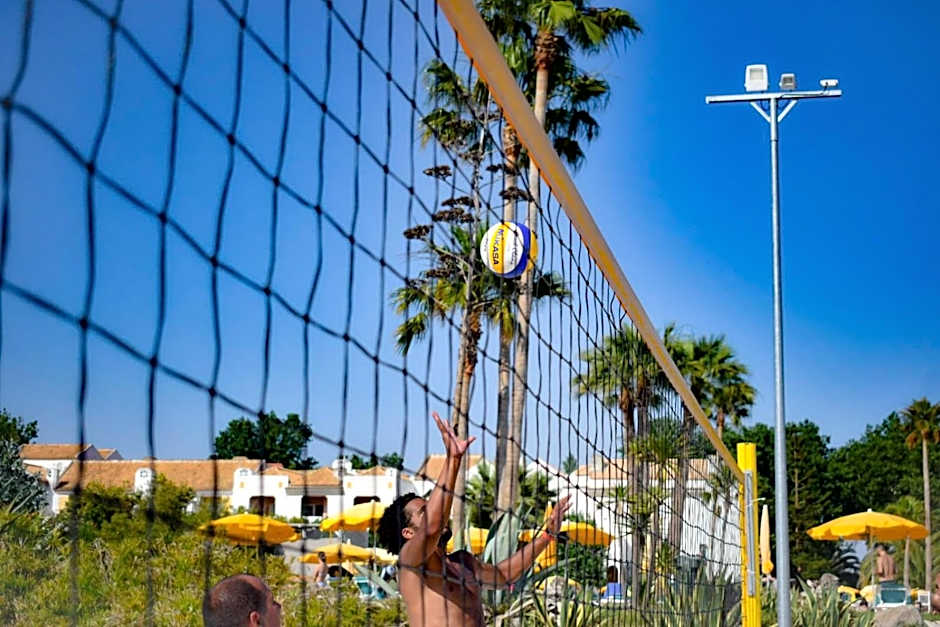 Golden Club Cabanas