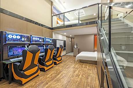 E-commerce Loft Triple Room