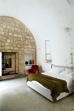 King Suite with Spa Bath - Annex