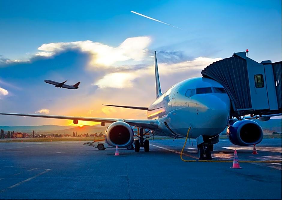 Holiday Inn Express Manchester Airport By IHG