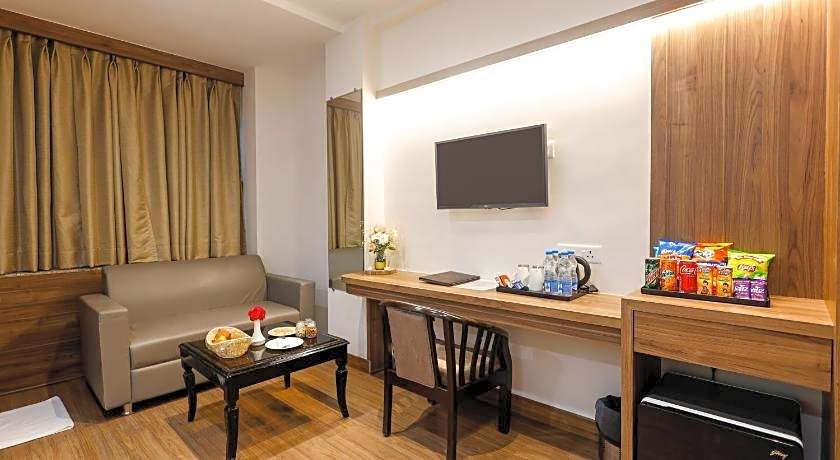 Hotel Dolphin International