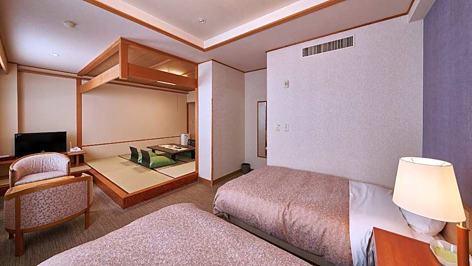 Hanabishi Hotel