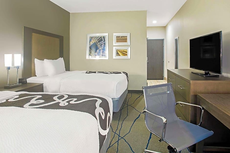 La Quinta Inn & Suites by Wyndham Ponca City