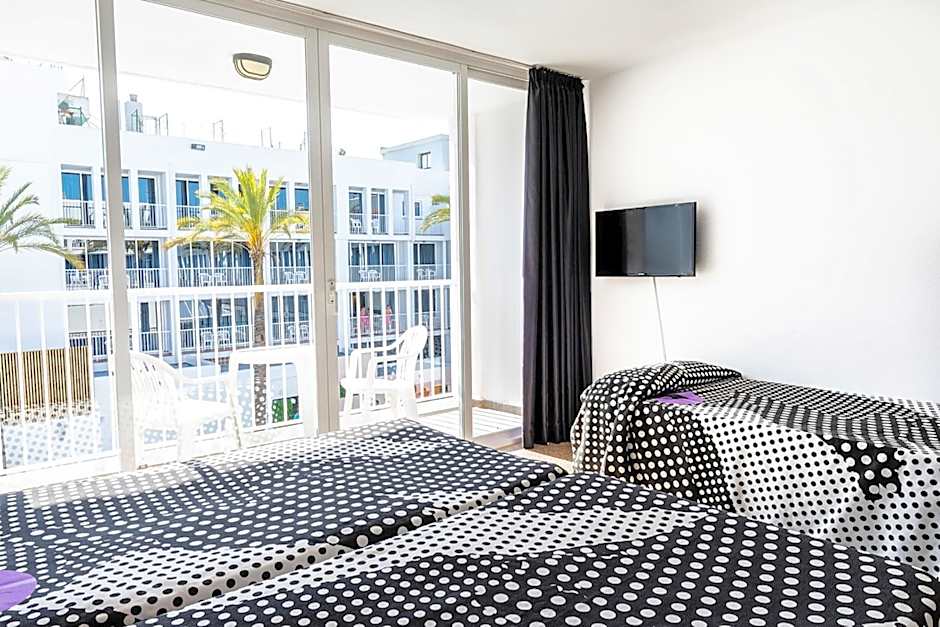 Ibiza Rocks Hotel - Adults Only