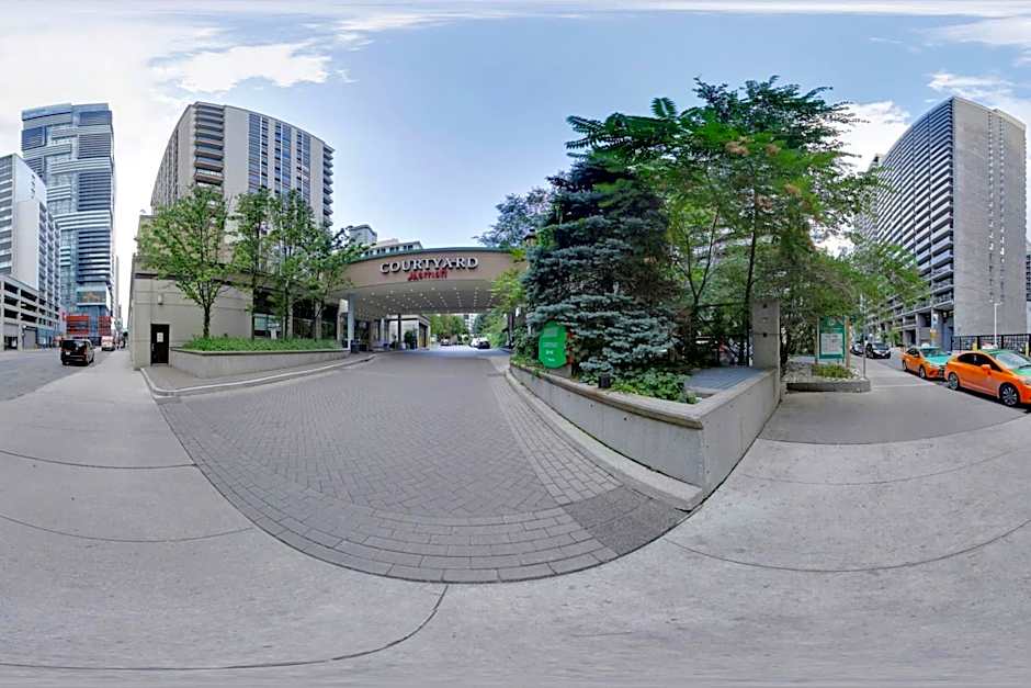 Courtyard by Marriott Toronto Downtown