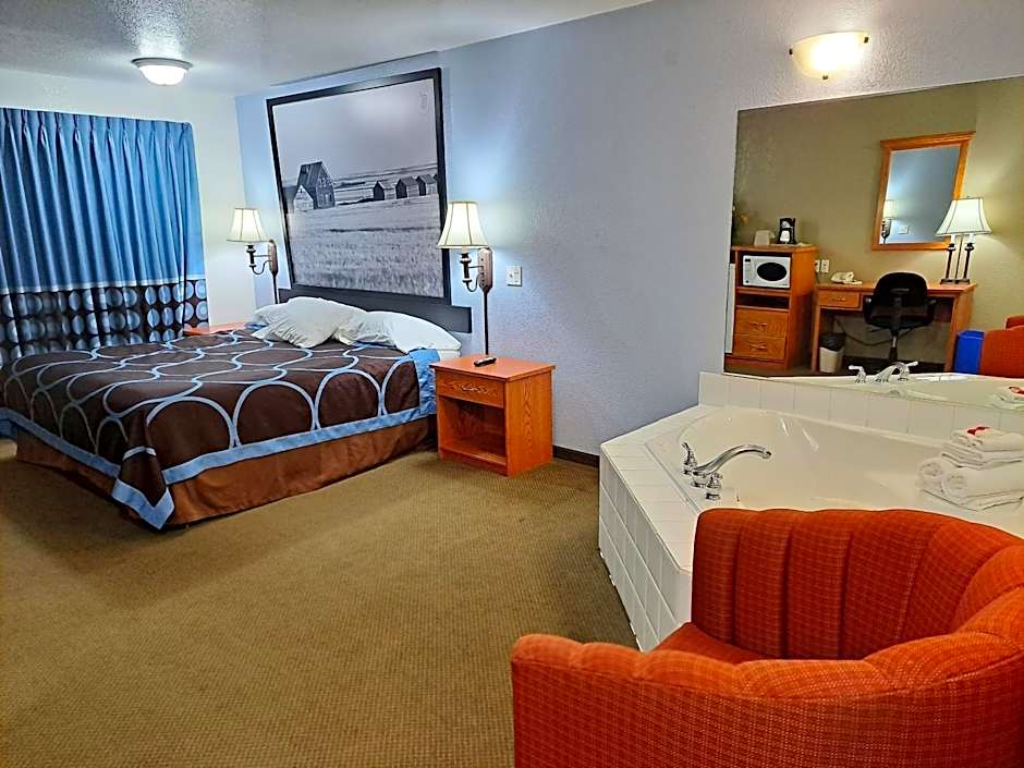 Super 8 by Wyndham Three Hills AB