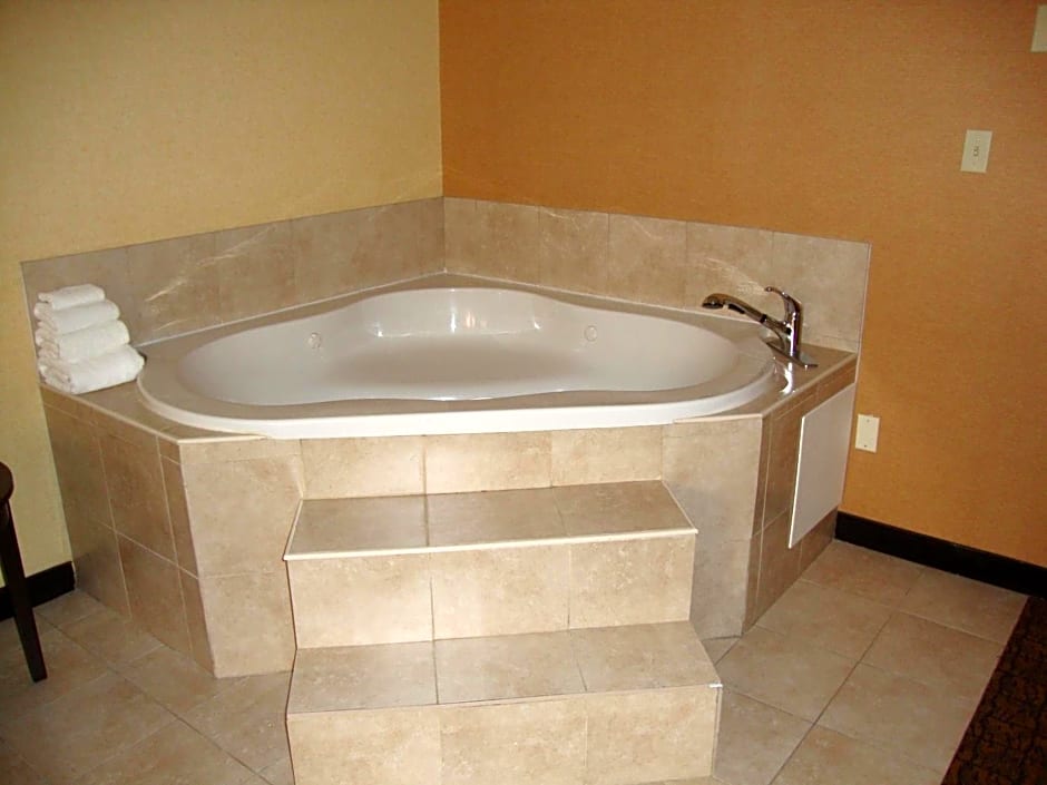 Quality Suites