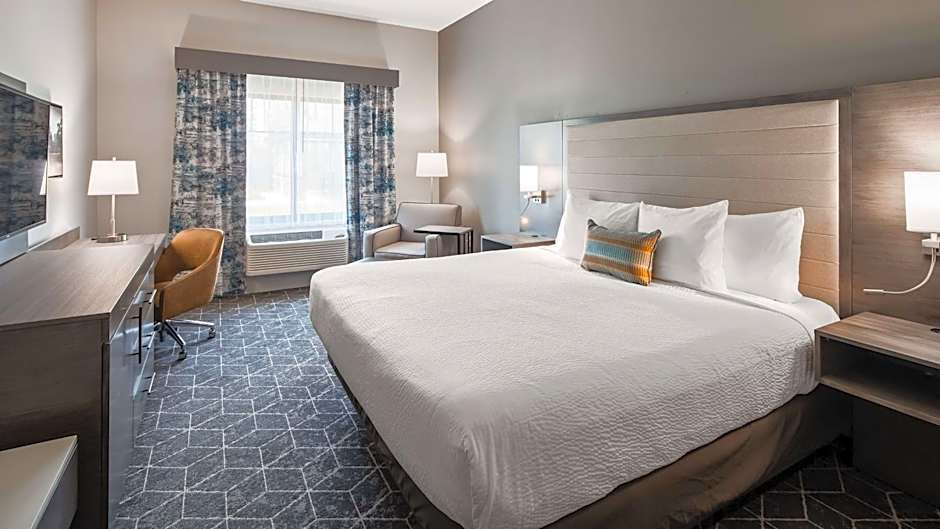 Best Western Plus Lawrenceburg