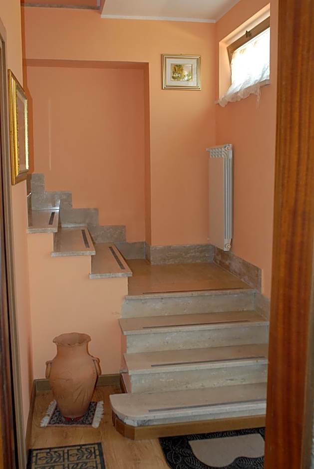 Dietro Piazza Maggiore