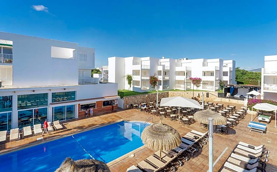 MarSenses Ferrera Blanca Hotel Family