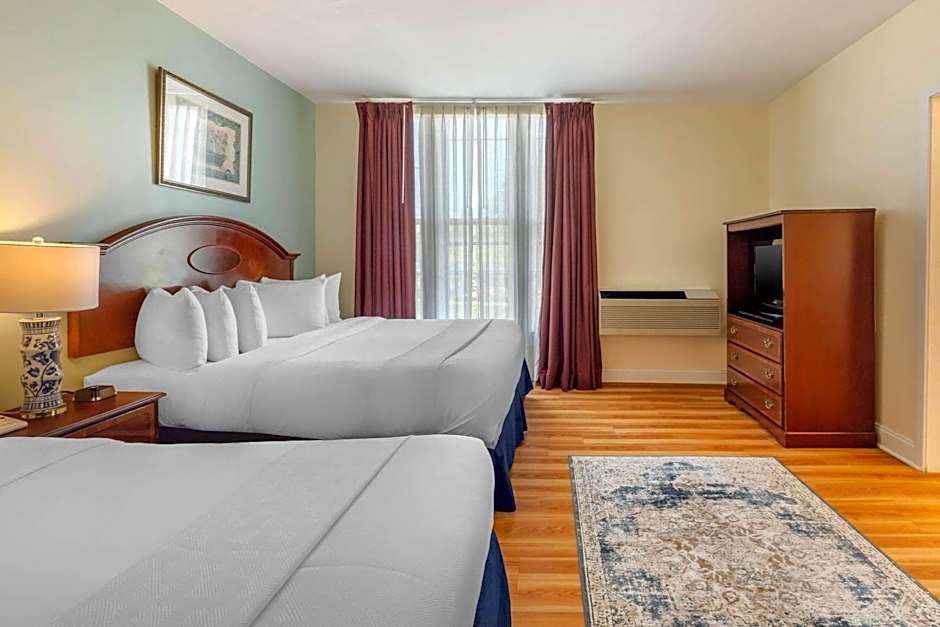 The Carriage House Inn Newport
