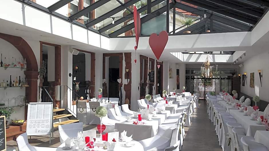 Hotel-Restaurant Pfälzer Hof