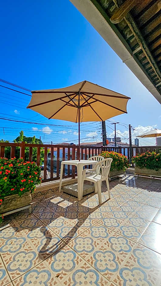 Morro Branco Pousada e aptos