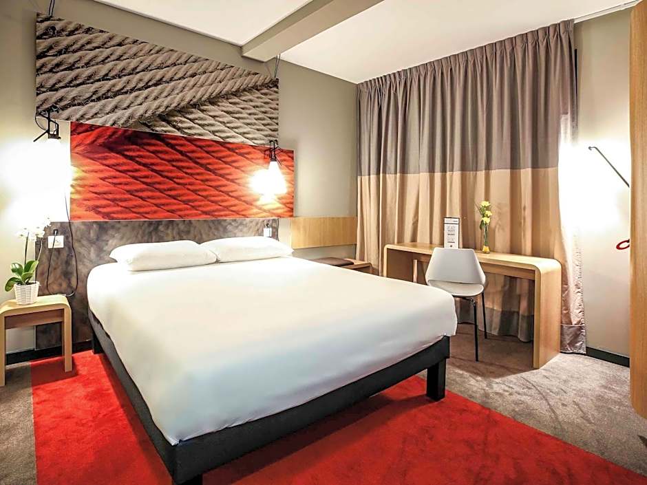 Ibis Niort Est Mendes France