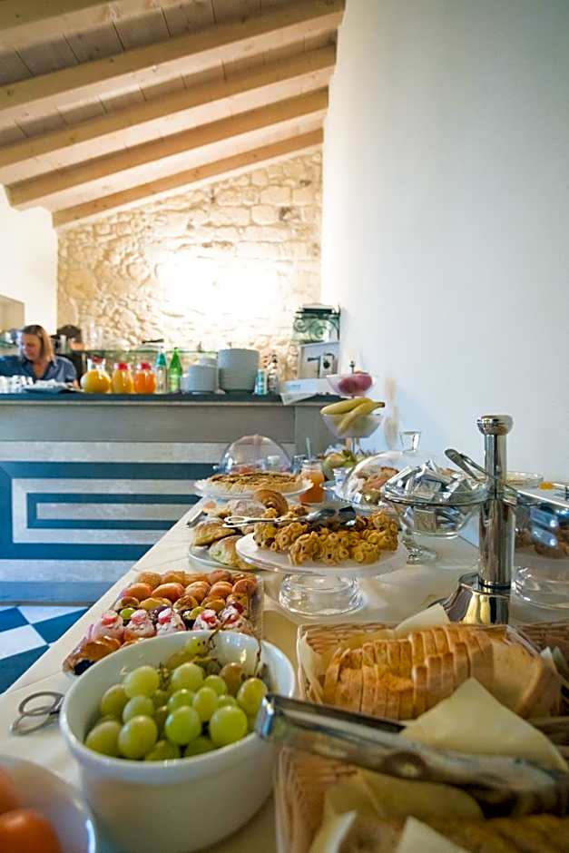 La Petite Maison