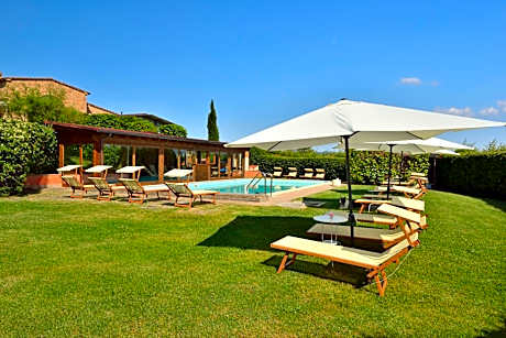 Porsenna Resort