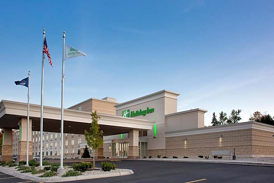 Holiday Inn Marquette by IHG
