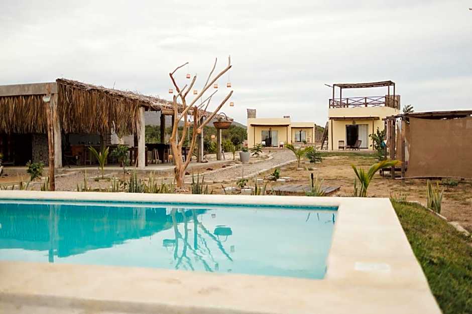 Tres Velas Surf