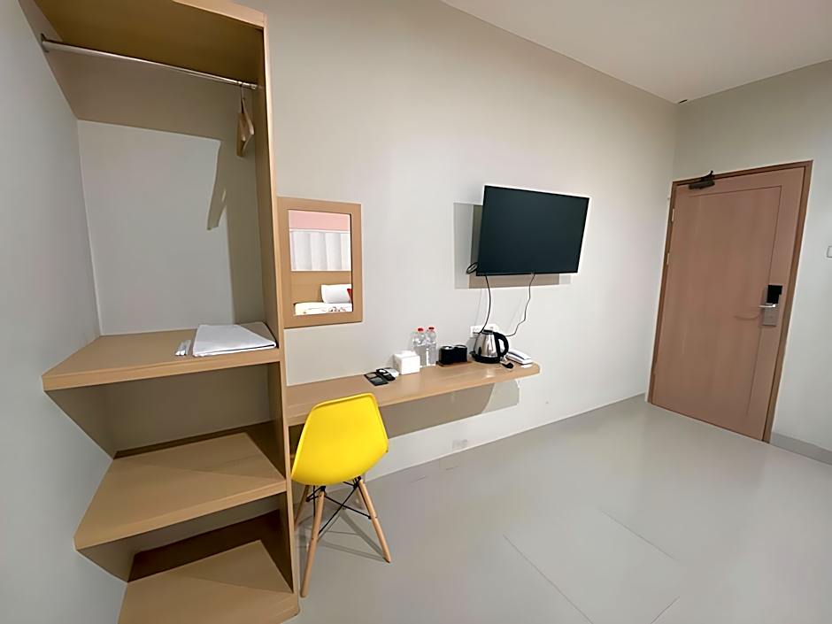 Sans Stay Karapitan Street