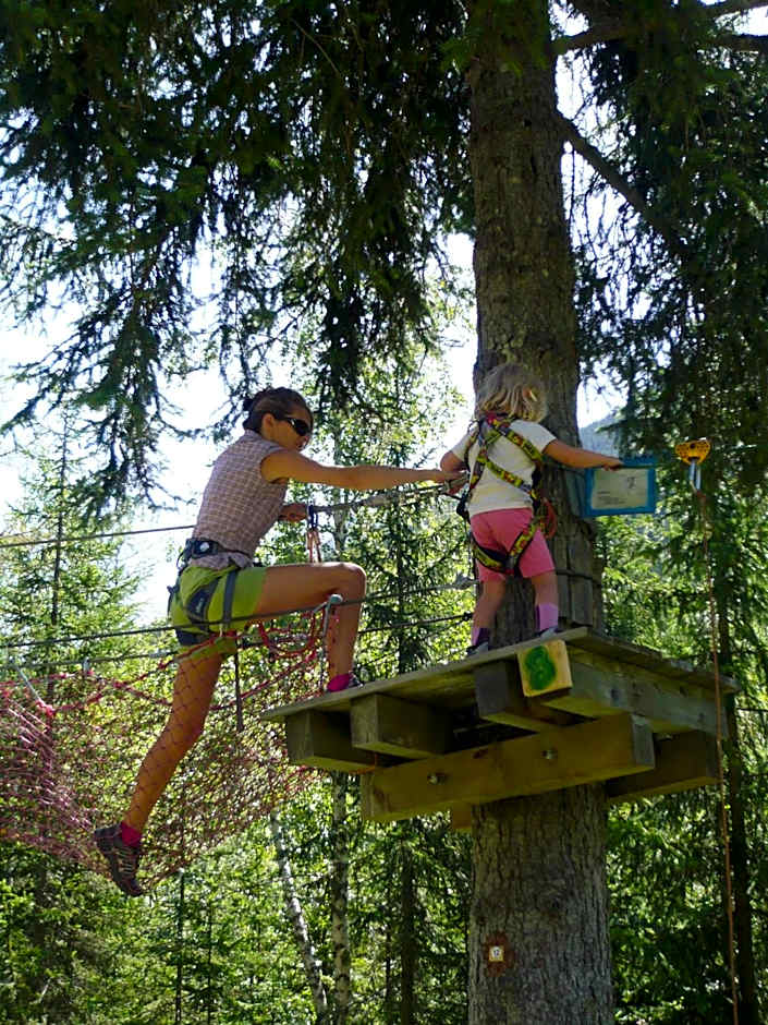 Au Cheval Blanc - appartements et chambres d'hôtes