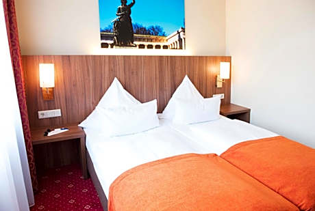 Small Double Room with Air Conditioning