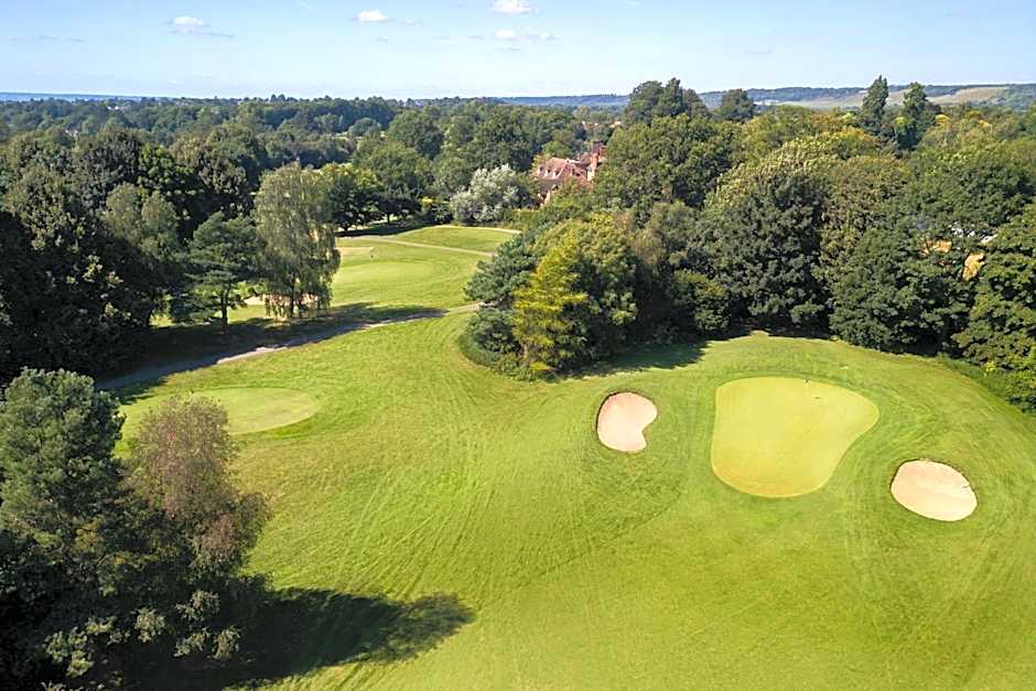 Delta Hotels by Marriott Tudor Park Country Club