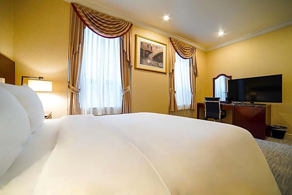 Hotel Stanford